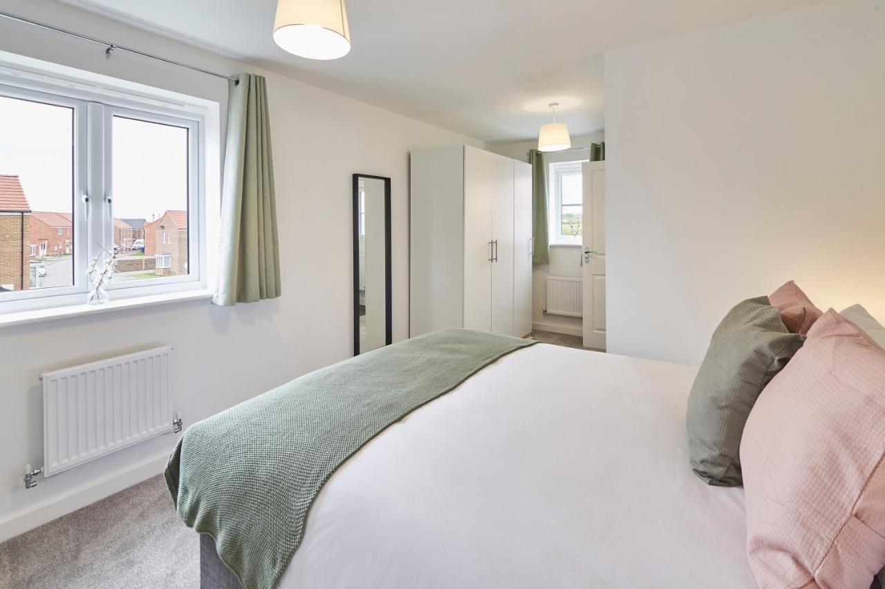 Host & Stay - Cayton Bay Cottage Extérieur photo